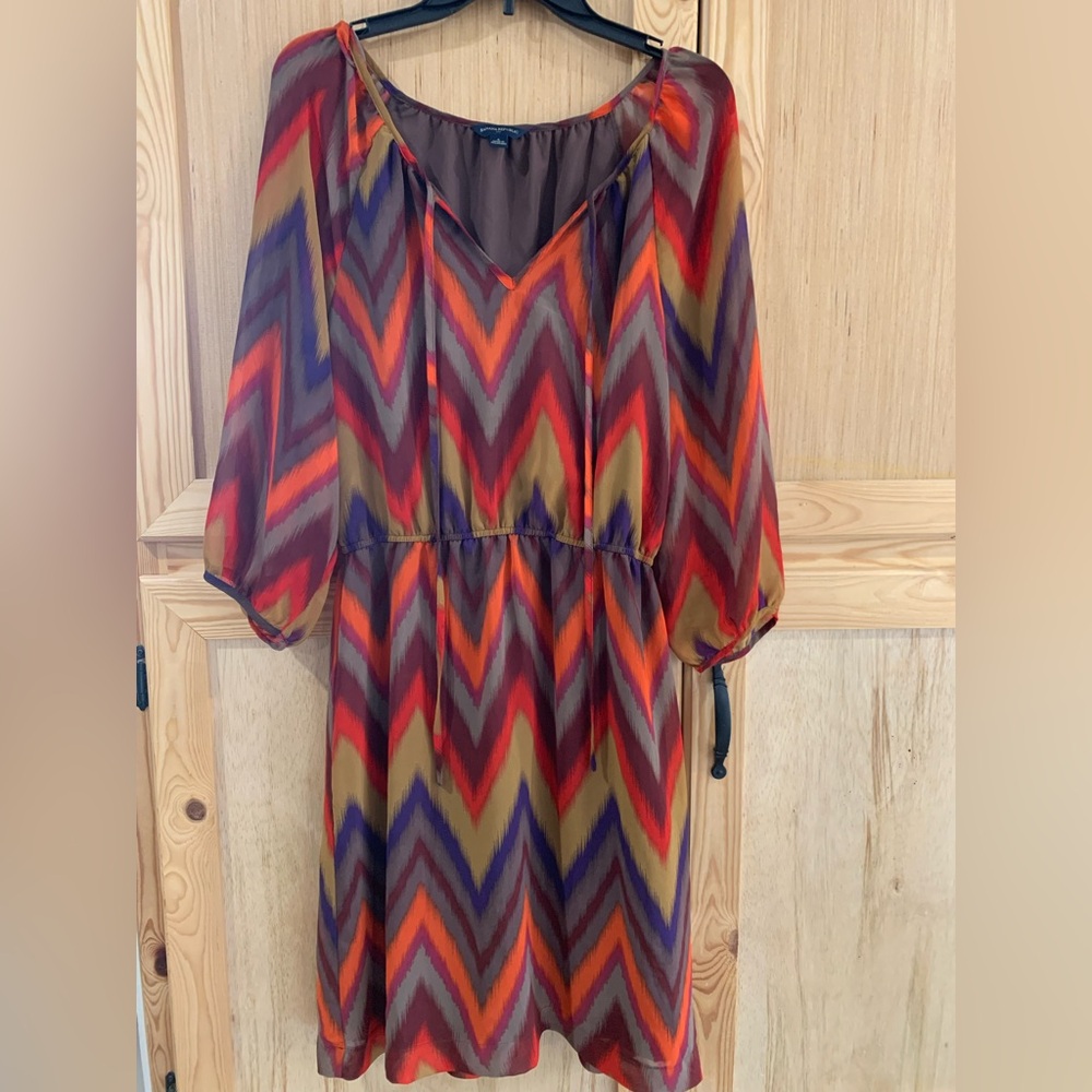 Banana Republic vibrant Chevron Striped Dress sz 6